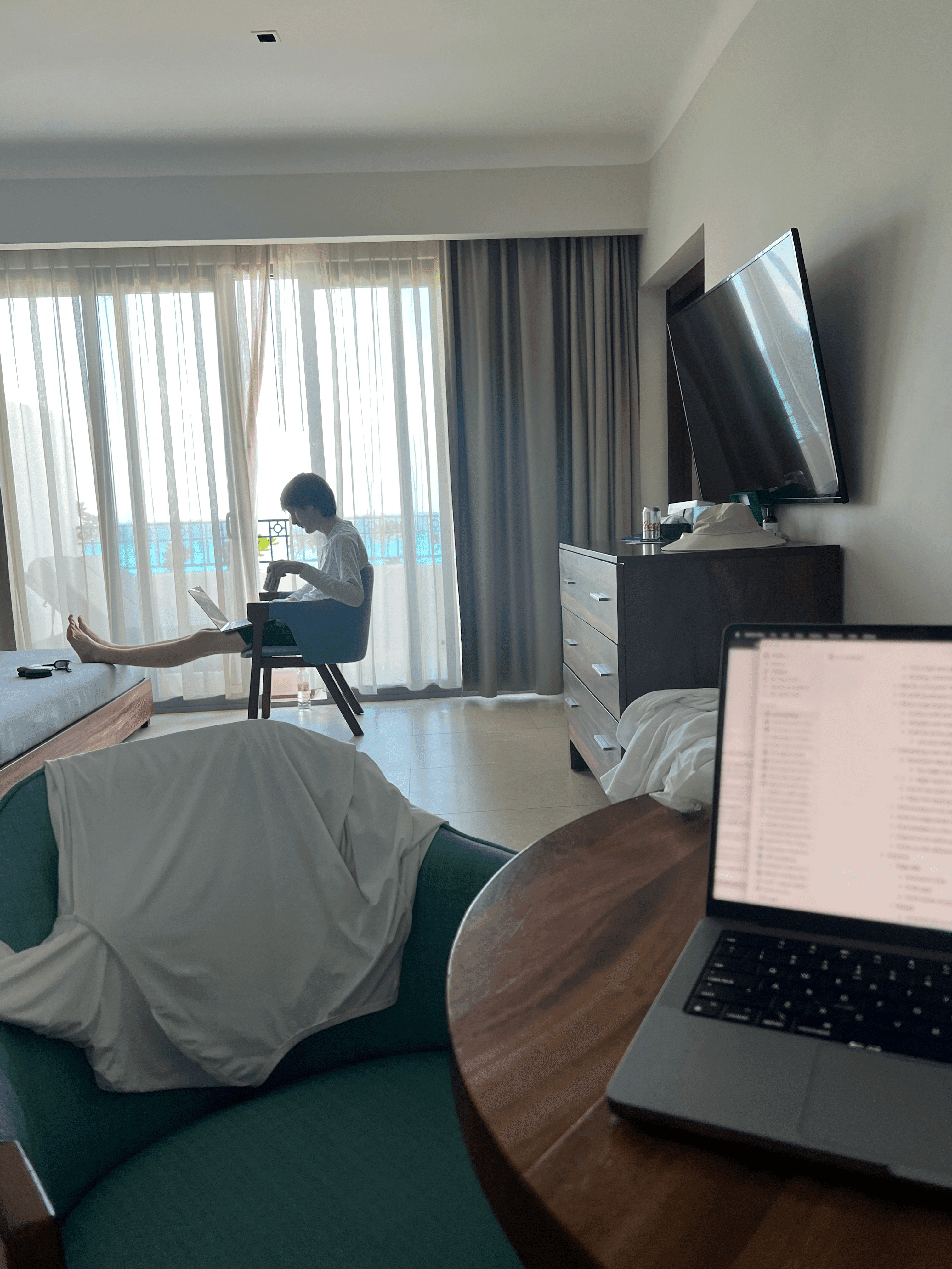 Simon no retiro da empresa 1